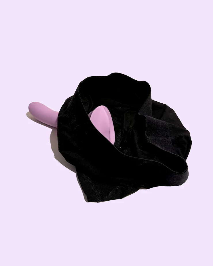 Purple Kiss Fusion - Strap-On Dildo with Grinding Base™ - Image 12